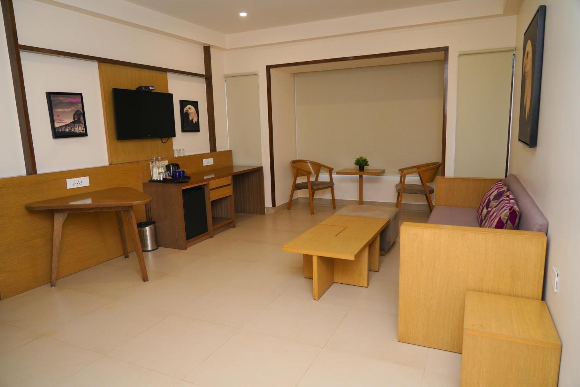 Purple Cloud Hotel Devanahalli 外观 照片