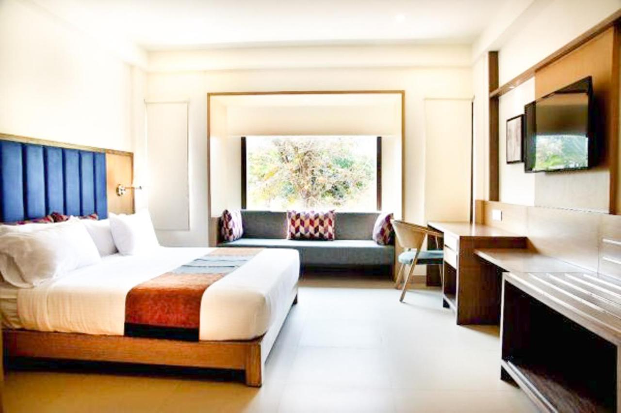 Purple Cloud Hotel Devanahalli 外观 照片